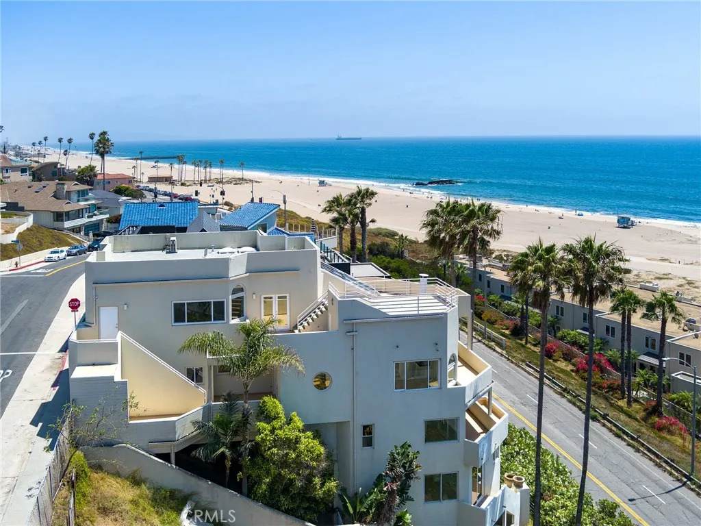 7331 Vista Del Mar Lane - Photo 1