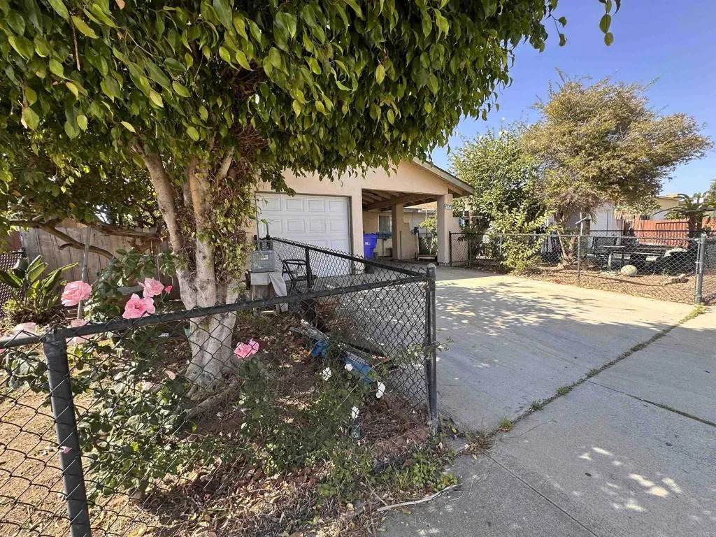https://bt-photos.global.ssl.fastly.net/sandiego/orig_boomver_1_306734223-1.jpg