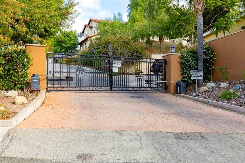 https://bt-photos.global.ssl.fastly.net/sandiego/orig_boomver_1_306734396-1.jpg