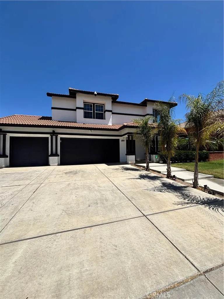 28212 Cranberry - Photo 1