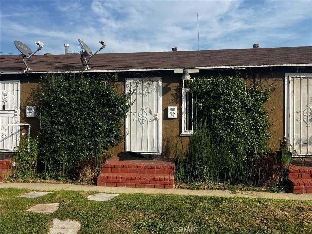 4612 111th - Photo 1