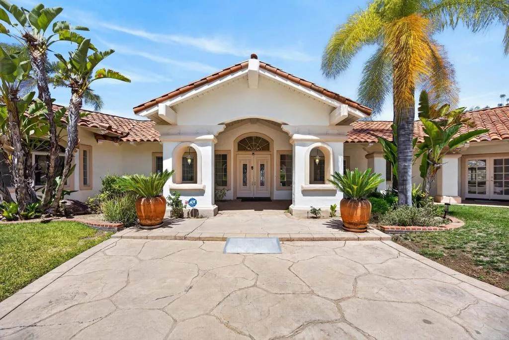 https://bt-photos.global.ssl.fastly.net/sandiego/orig_boomver_1_306736879-1.jpg