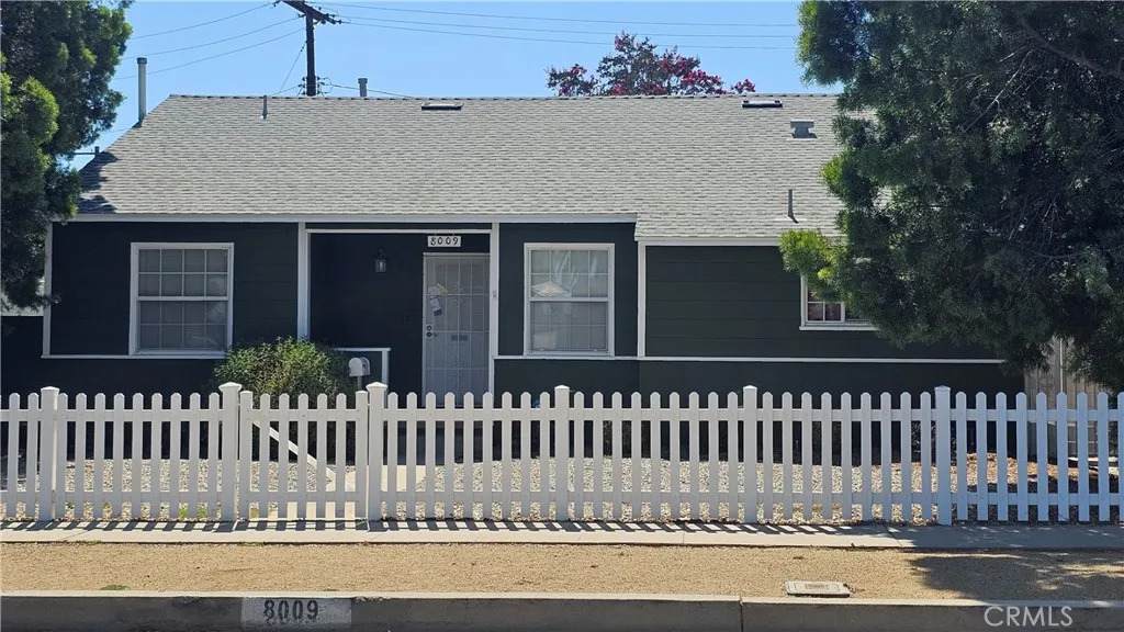 8009 Aldea - Photo 1