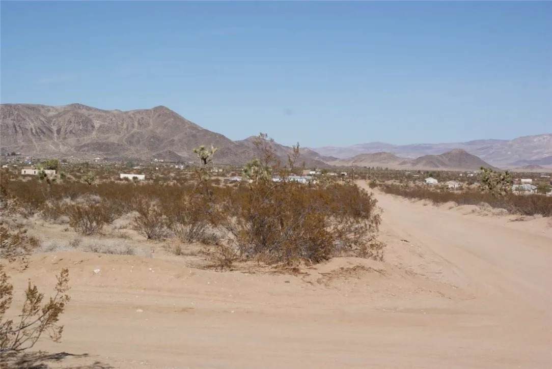 426 Gerber - Photo 1