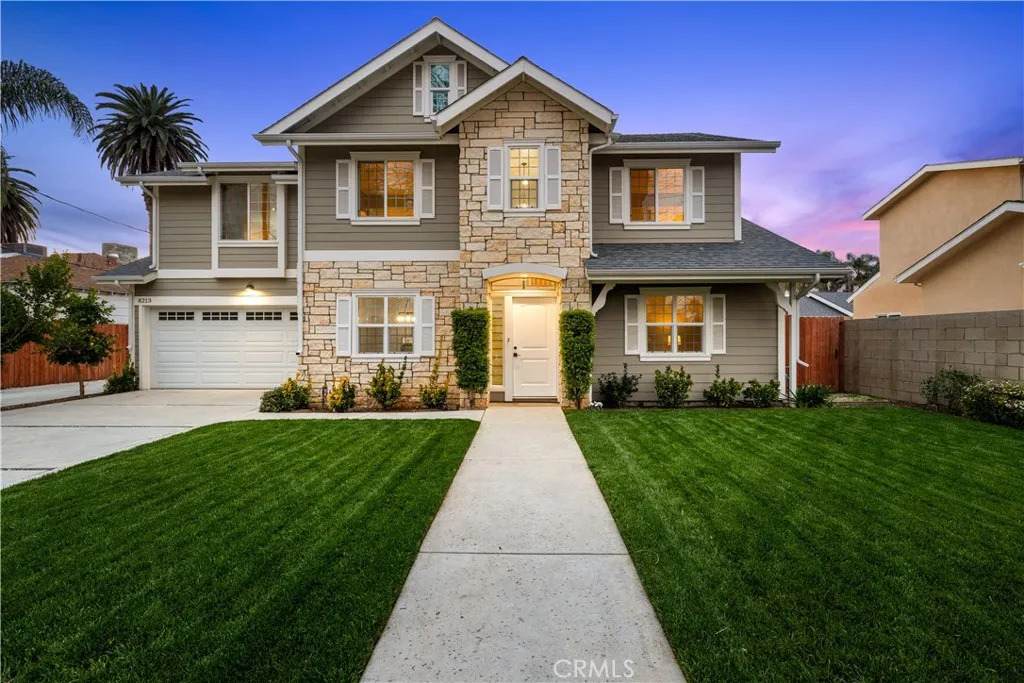 8213 Quartz Avenue - Photo 1