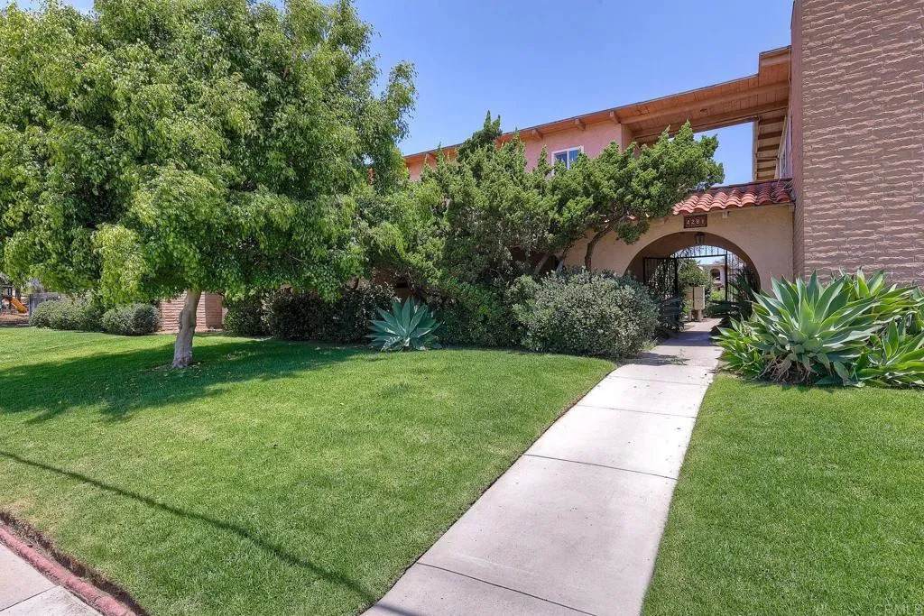 4281 Lowell Street - Photo 1