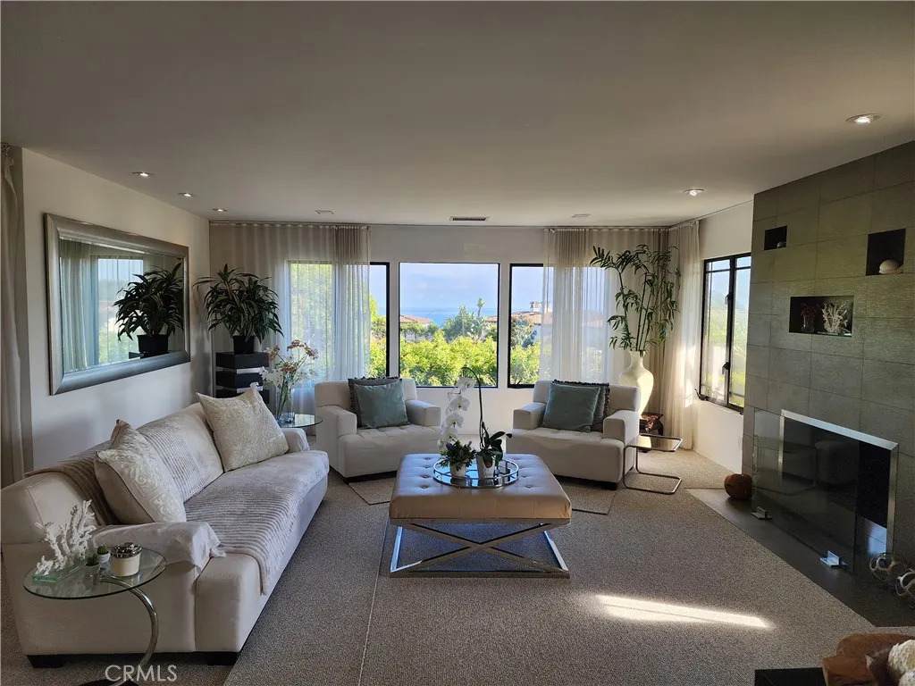 https://bt-photos.global.ssl.fastly.net/sandiego/orig_boomver_1_306740317-1.jpg