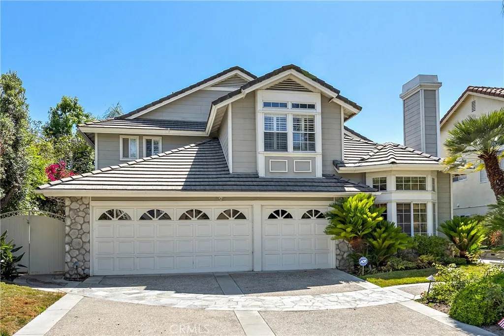 26841 Devonshire Road - Photo 1