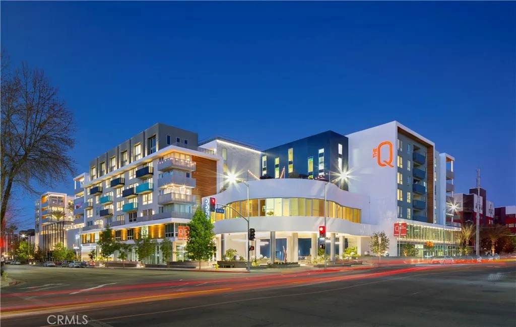 6200 Variel Avenue - Photo 1