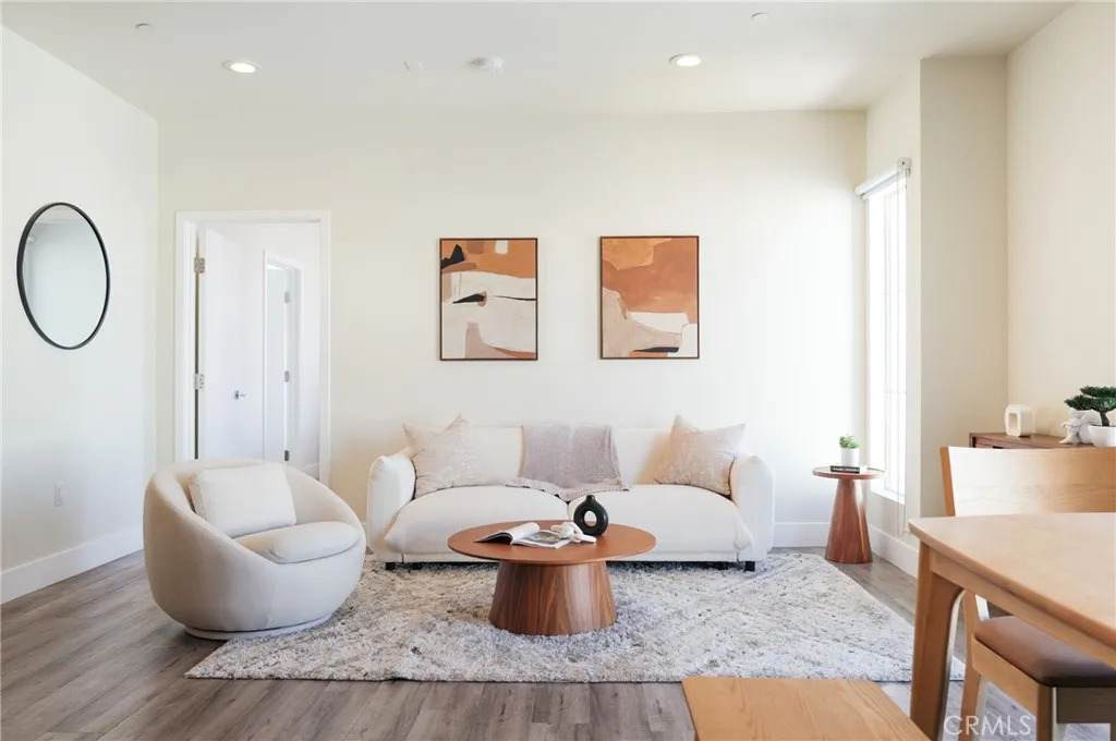 1101 Harvard Boulevard - Photo 1
