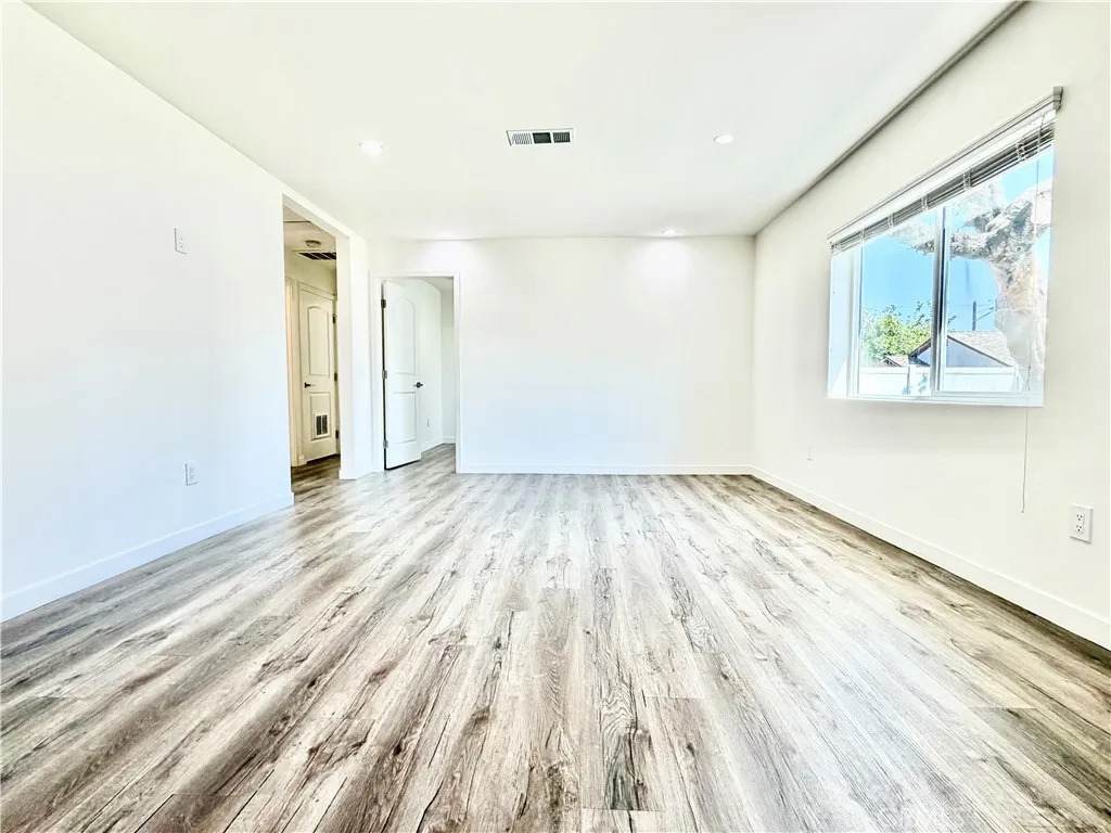 https://bt-photos.global.ssl.fastly.net/sandiego/orig_boomver_1_306744830-1.jpg