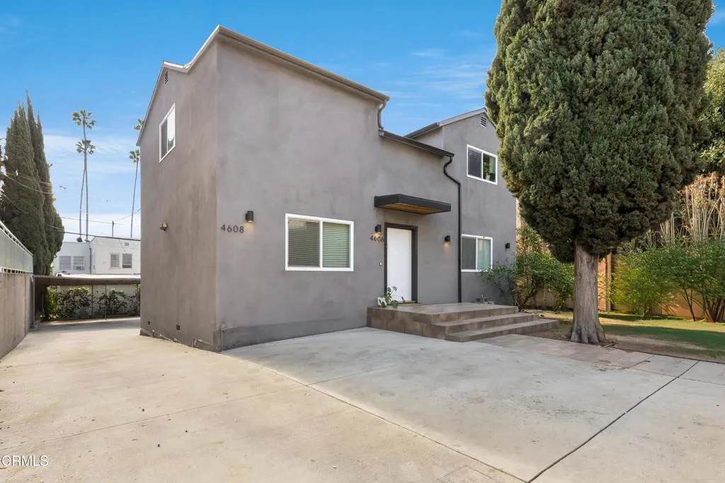4606 Greenwood Place - Photo 1