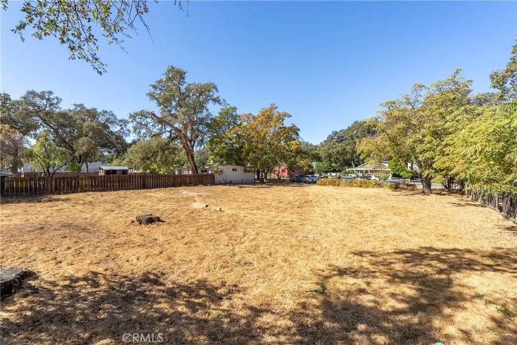 93 Main - Photo 1