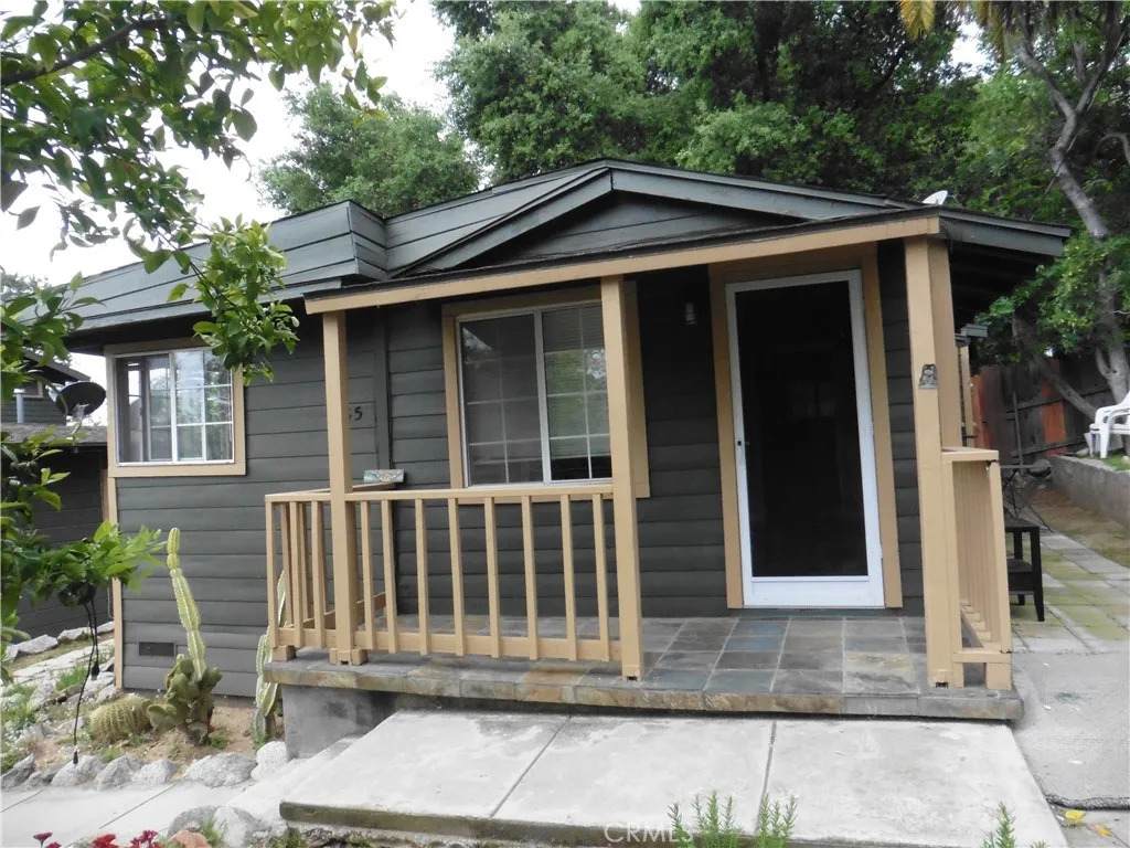 355 Auburn - Photo 1
