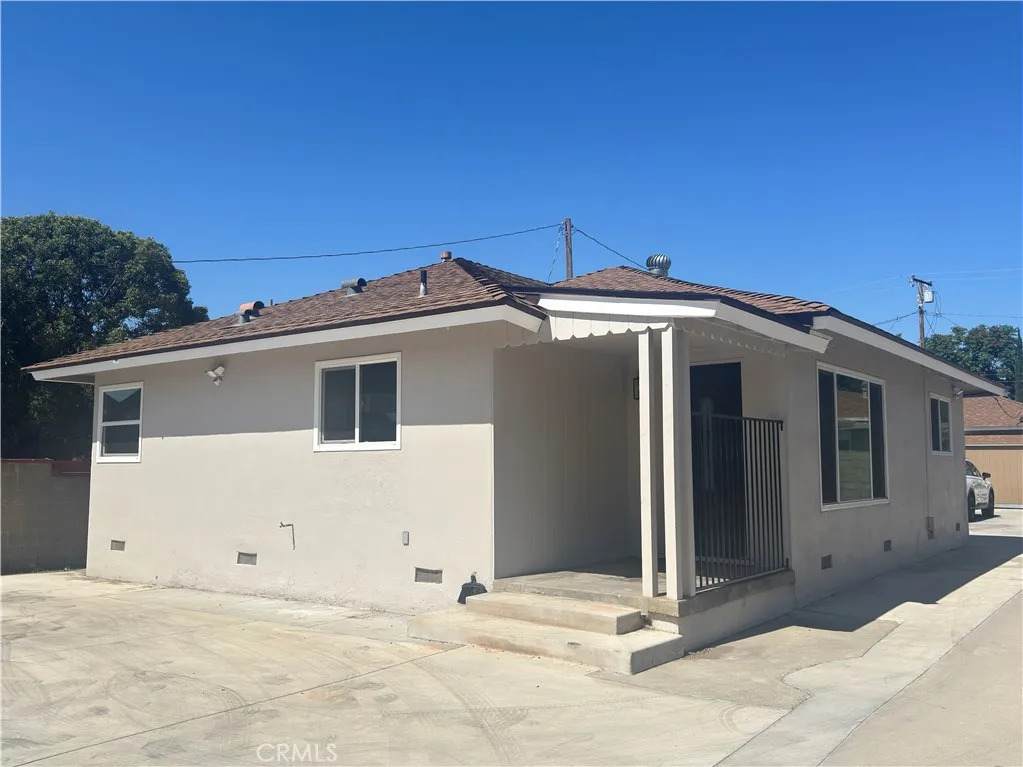 5830 Vista Street - Photo 1