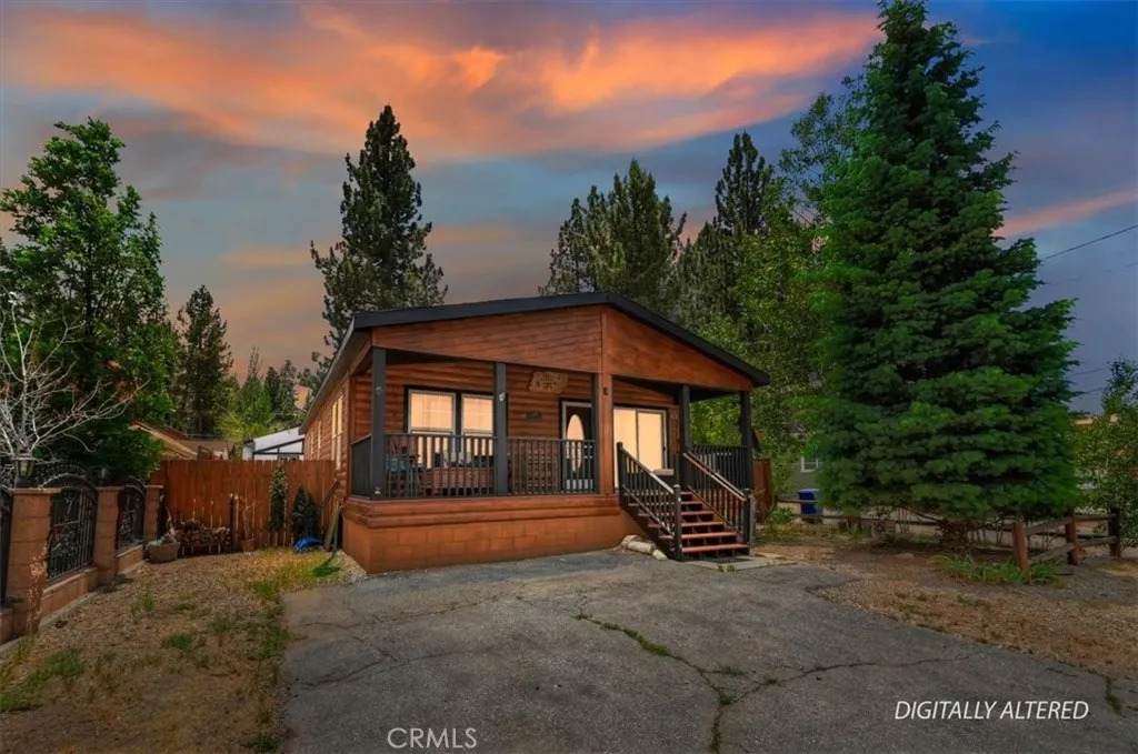 1106 Country Club - Photo 1