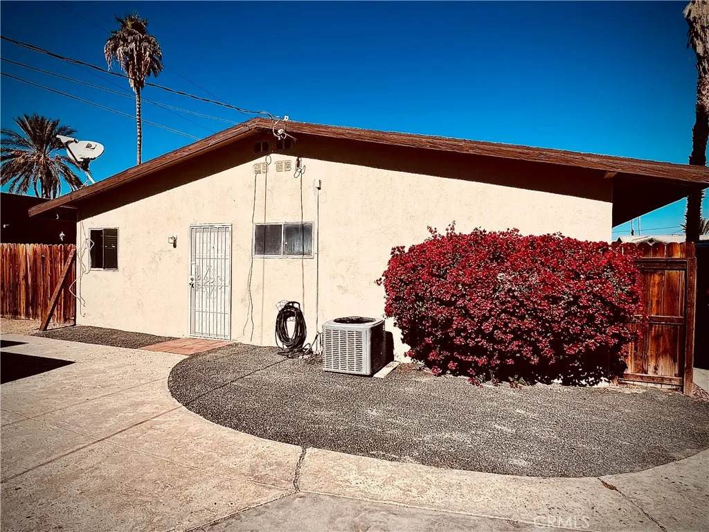 https://bt-photos.global.ssl.fastly.net/sandiego/orig_boomver_1_306749715-1.jpg