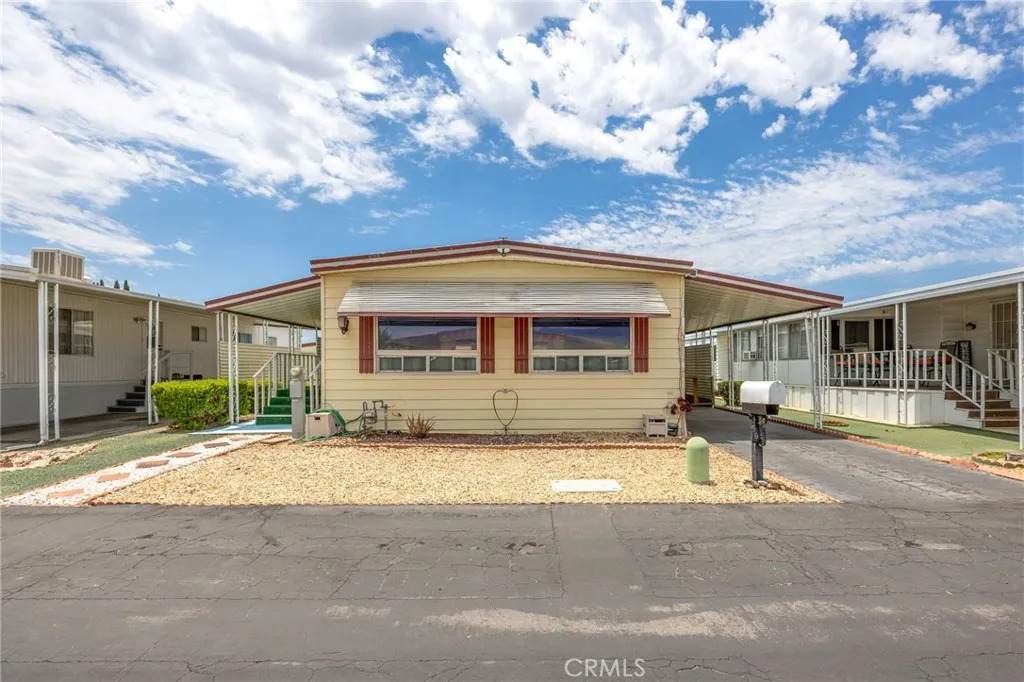 43531 Acacia - Photo 1