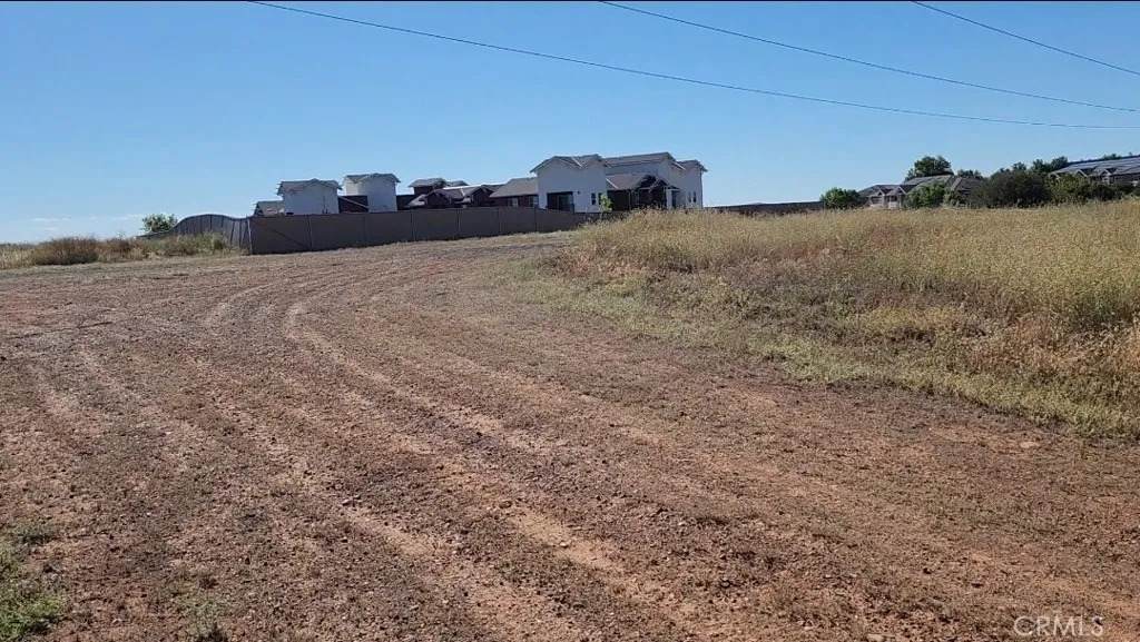 0 Foothill - Photo 1