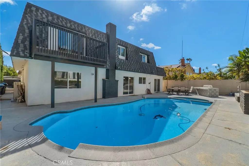 25421 Adriana - Photo 1