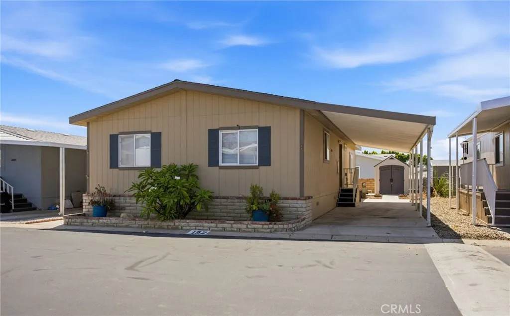 2140 Mentone - Photo 1