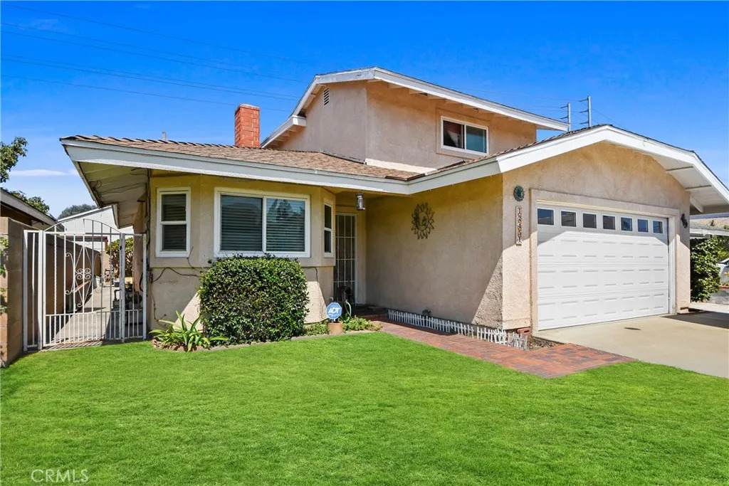 12451 La Linda - Photo 1