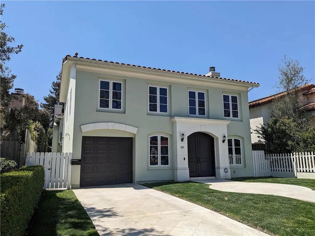 2257 Manning Avenue - Photo 1