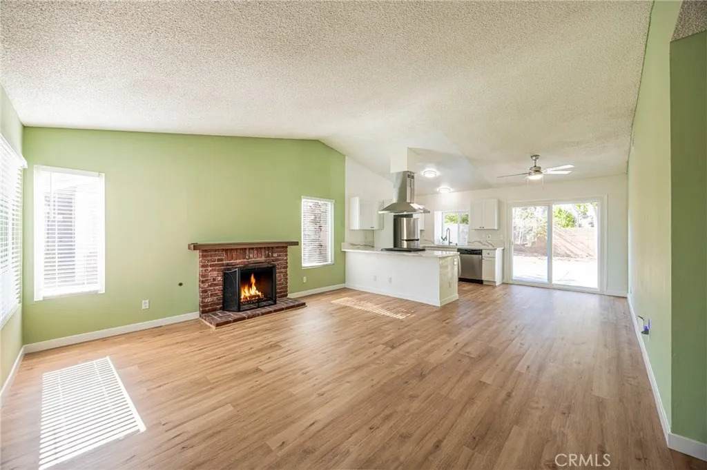 https://bt-photos.global.ssl.fastly.net/sandiego/orig_boomver_1_306759260-1.jpg