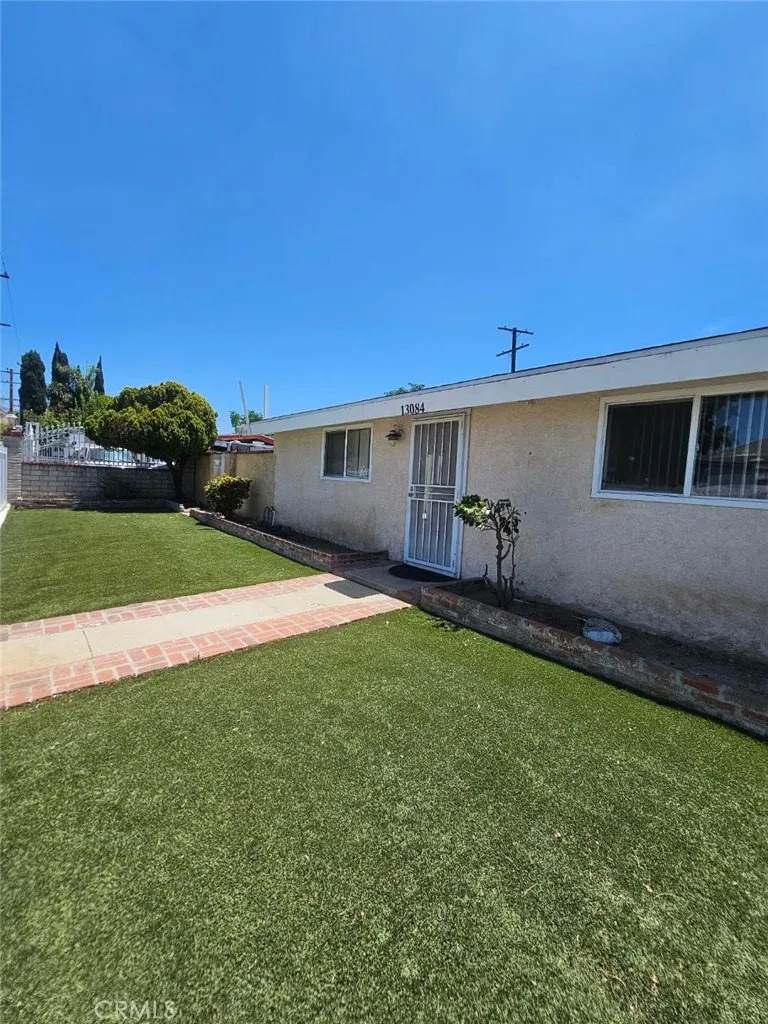 https://bt-photos.global.ssl.fastly.net/sandiego/orig_boomver_1_306759549-1.jpg