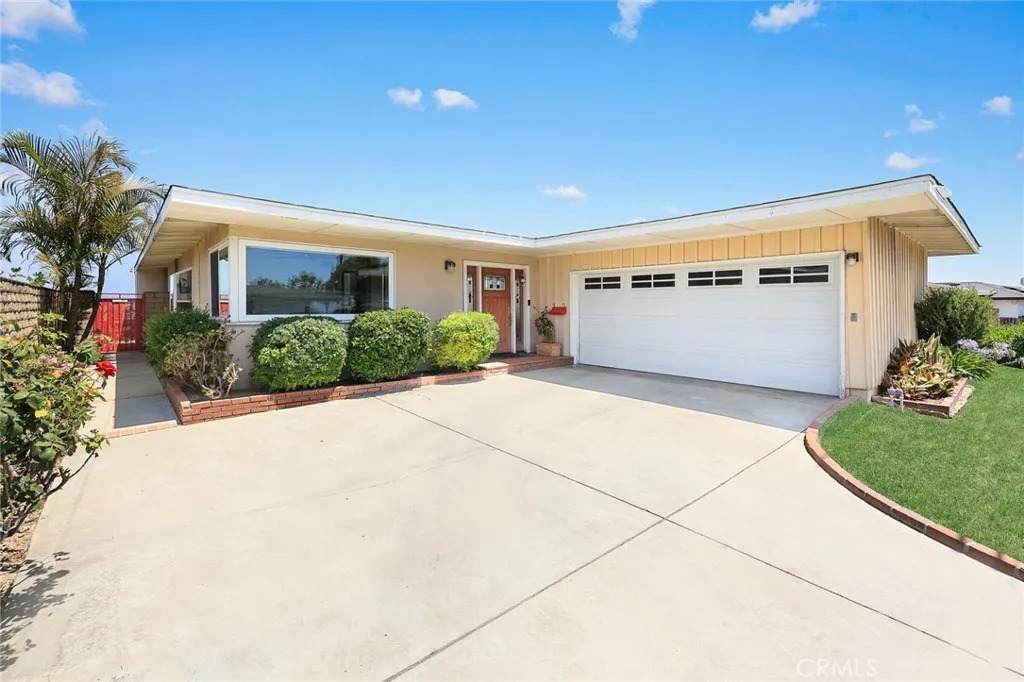 https://bt-photos.global.ssl.fastly.net/sandiego/orig_boomver_1_306759978-1.jpg