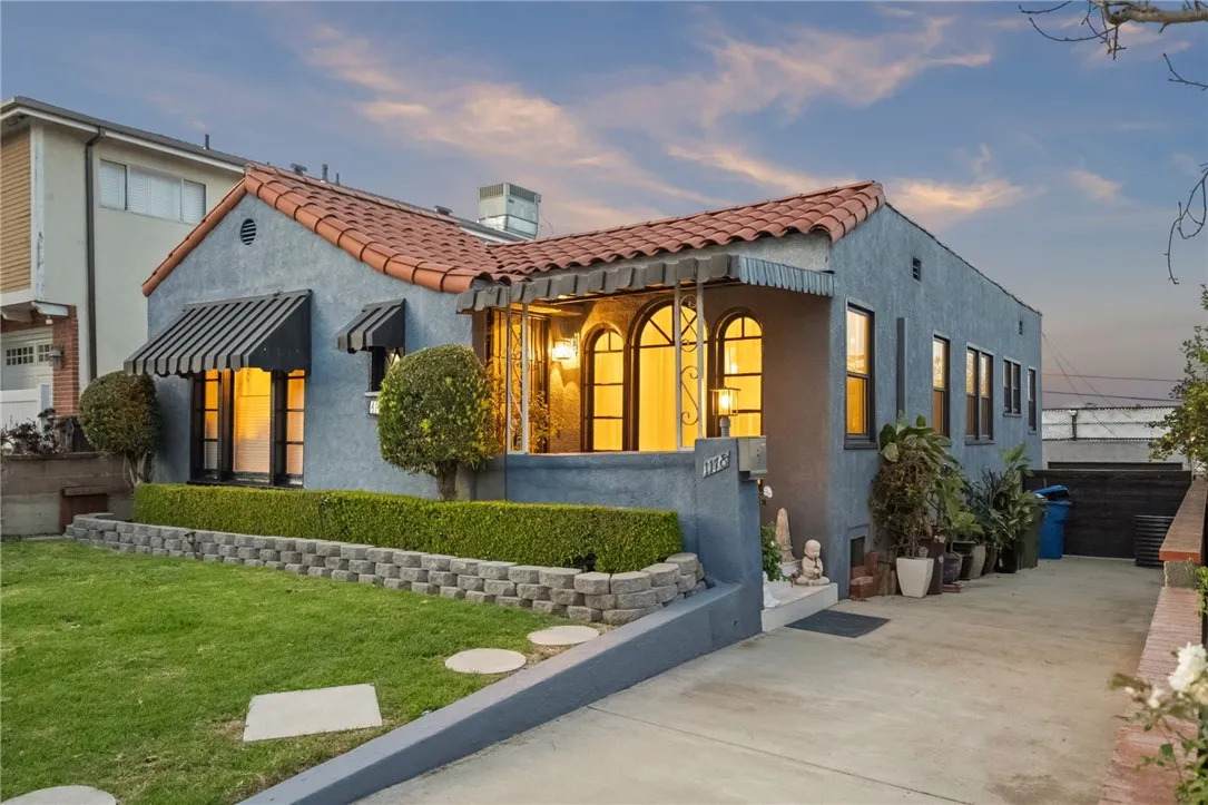 1178 18th Street - Photo 1