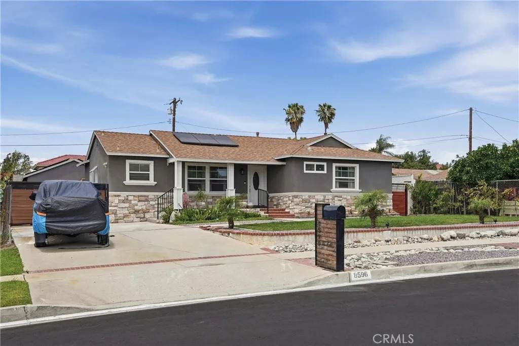 https://bt-photos.global.ssl.fastly.net/sandiego/orig_boomver_1_306760359-1.jpg