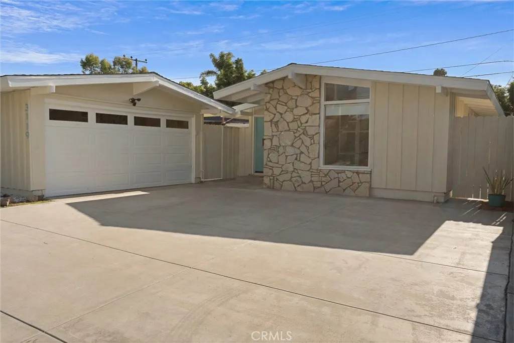 3119 Karen - Photo 1