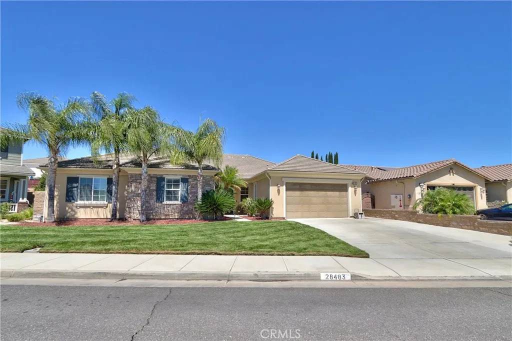 28483 Nautical Point Circle - Photo 1