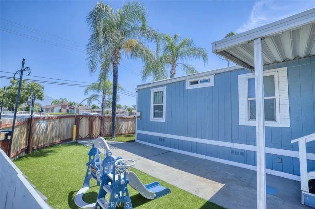 https://bt-photos.global.ssl.fastly.net/sandiego/orig_boomver_1_306760438-1.jpg
