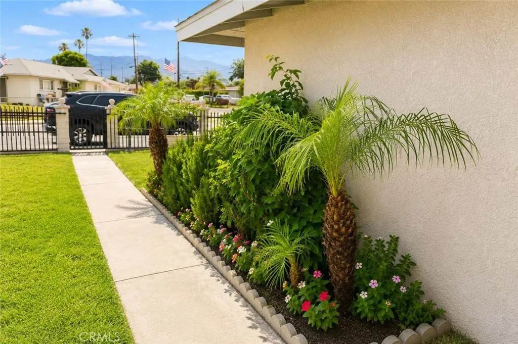 https://bt-photos.global.ssl.fastly.net/sandiego/orig_boomver_2_306760472-1.jpg