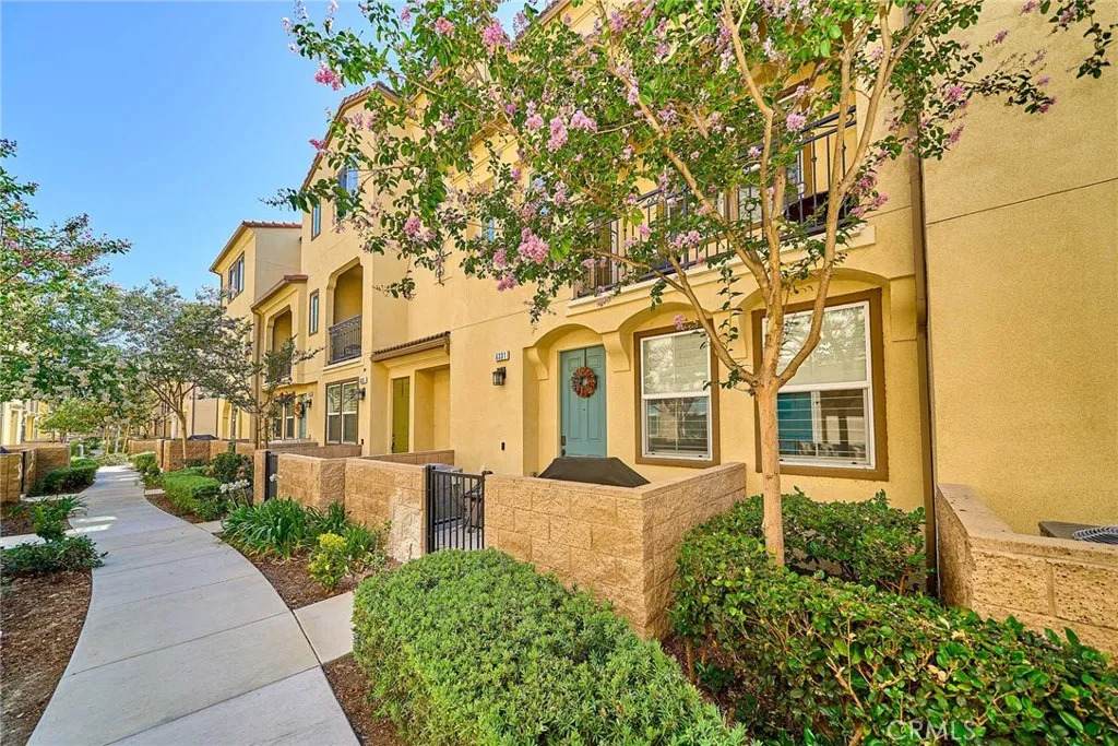 https://bt-photos.global.ssl.fastly.net/sandiego/orig_boomver_1_306760609-1.jpg