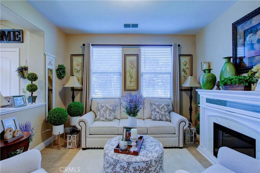 https://bt-photos.global.ssl.fastly.net/sandiego/orig_boomver_1_306760860-1.jpg