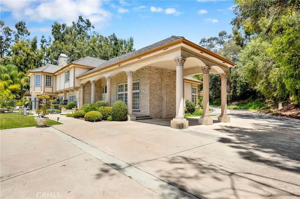 https://bt-photos.global.ssl.fastly.net/sandiego/orig_boomver_1_306761148-1.jpg