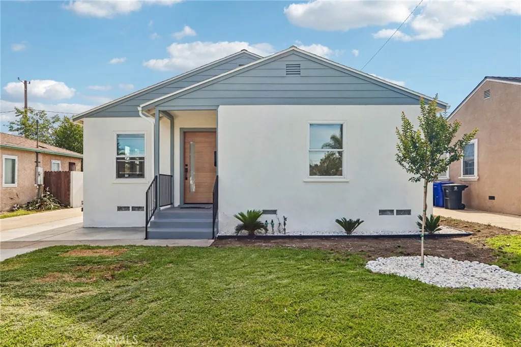 2213 Valley Street - Photo 1
