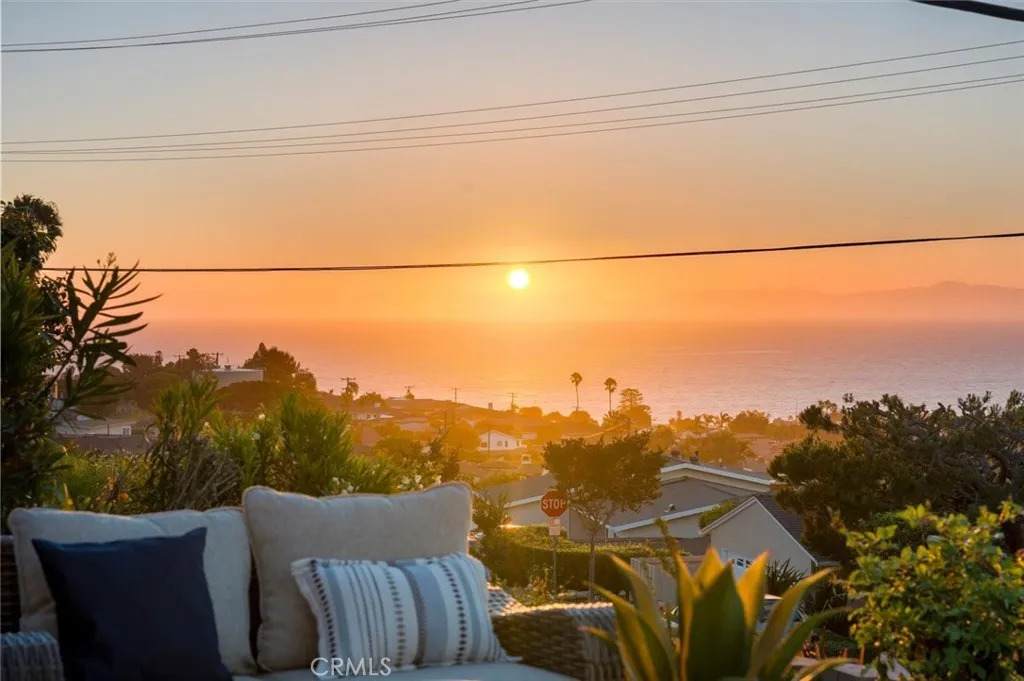 https://bt-photos.global.ssl.fastly.net/sandiego/orig_boomver_1_306762337-1.jpg