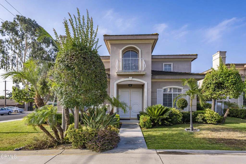 5629 Gracewood Avenue - Photo 1