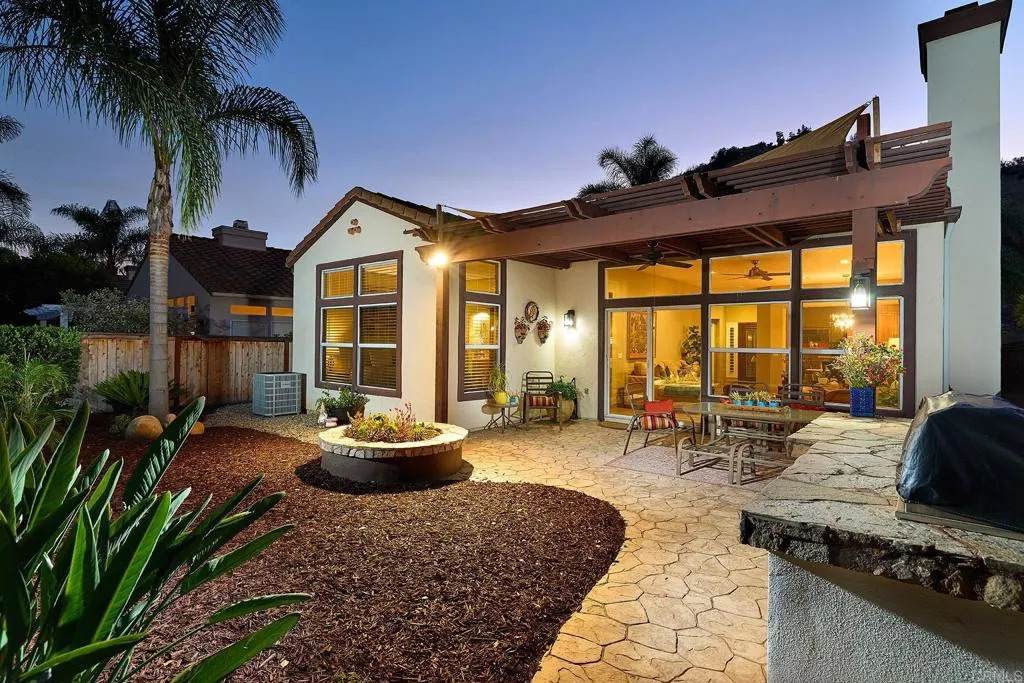 https://bt-photos.global.ssl.fastly.net/sandiego/orig_boomver_1_306762551-1.jpg
