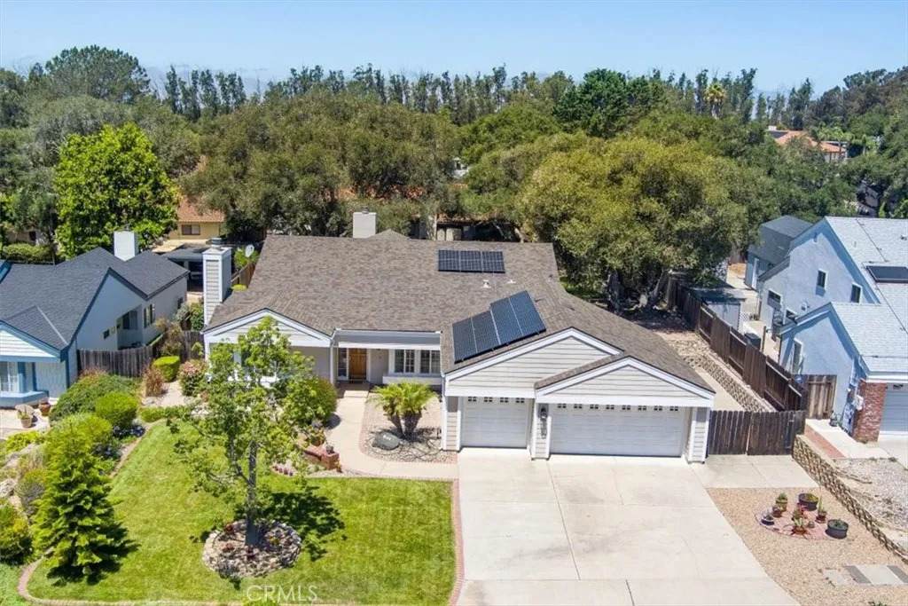 941 Pellham - Photo 1