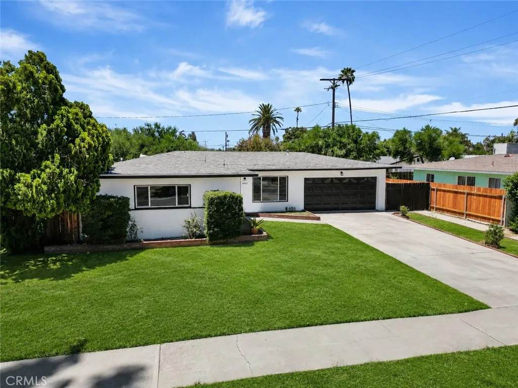 4092 Overland - Photo 1
