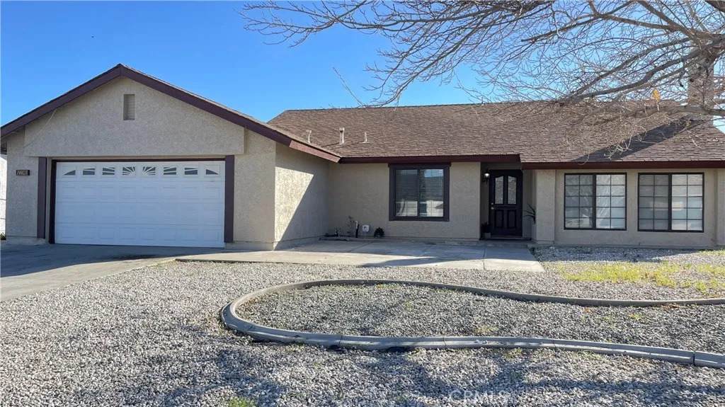 14425 Manzano - Photo 1
