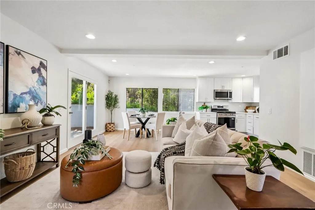 33262 Questa Way - Photo 1