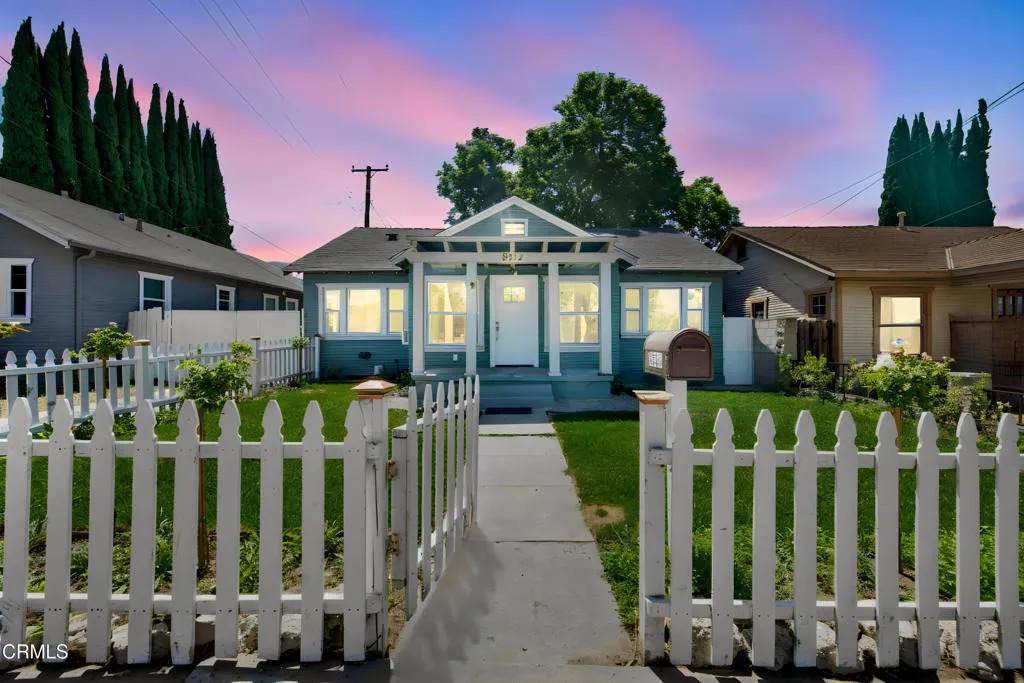 8312 Greenleaf Avenue - Photo 1