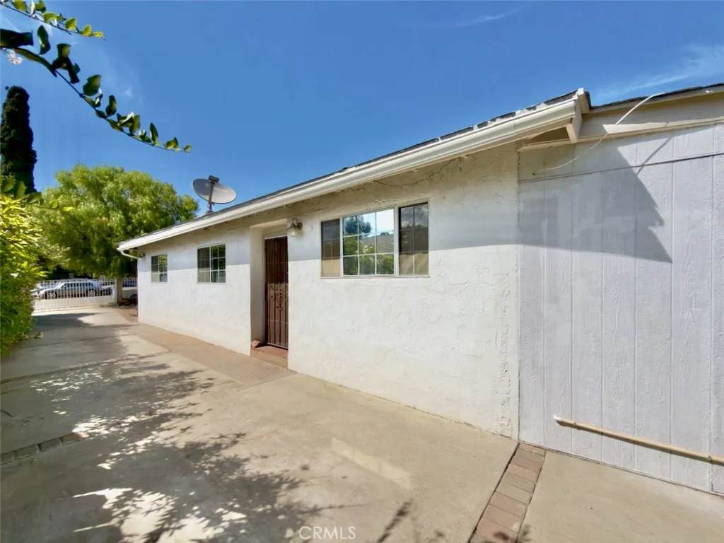 11454 Sunburst Street - Photo 1