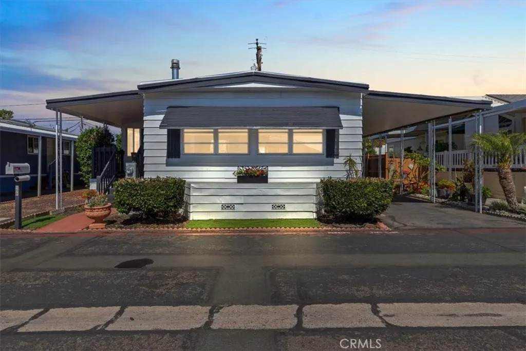 16444 Bolsa Chica - Photo 1